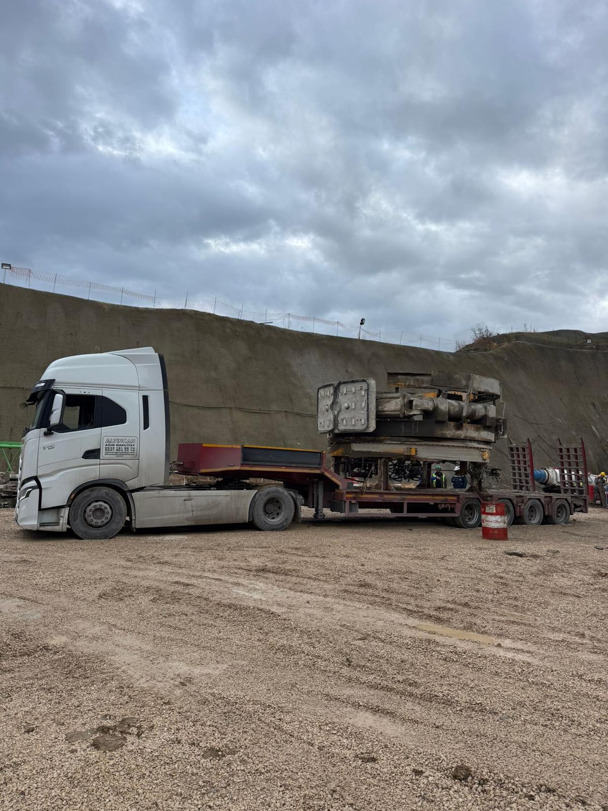 Gabari Dışı Yük ve Proje Taşımacılığı