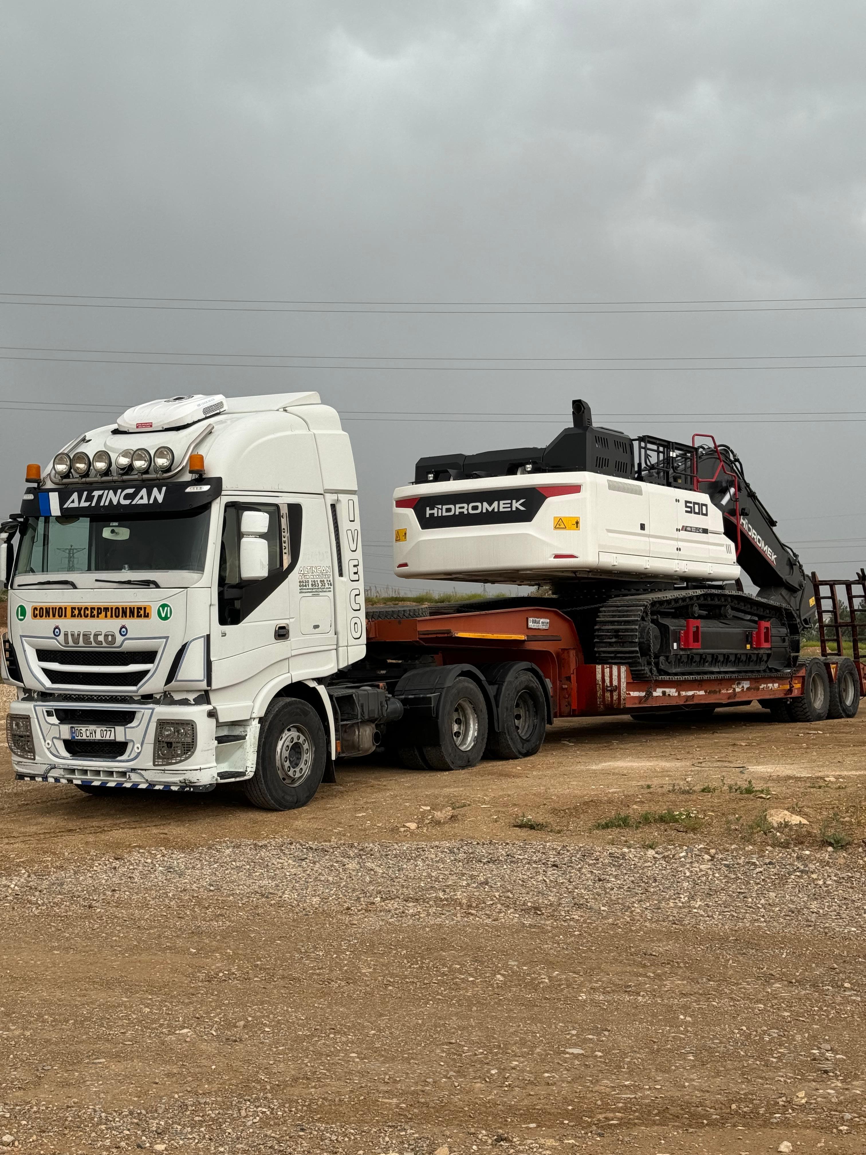 Ankara iş makinesi taşımacılığı ve lowbed kiralama hizmetleri