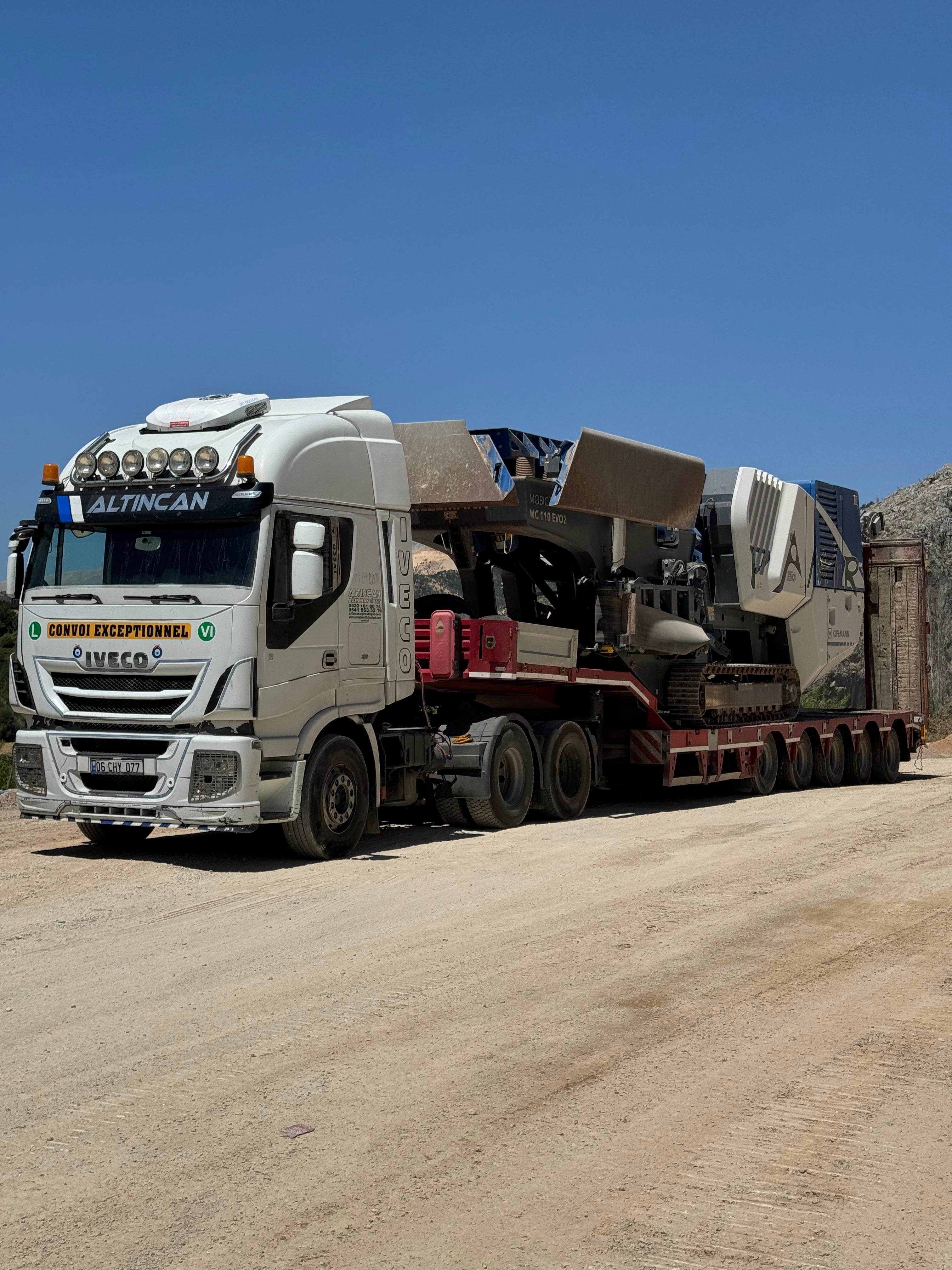 İş Makinesi Taşımacılığı